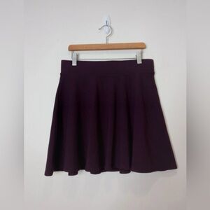 Forever 21 Burgundy Skater Skirt Women’s Size L